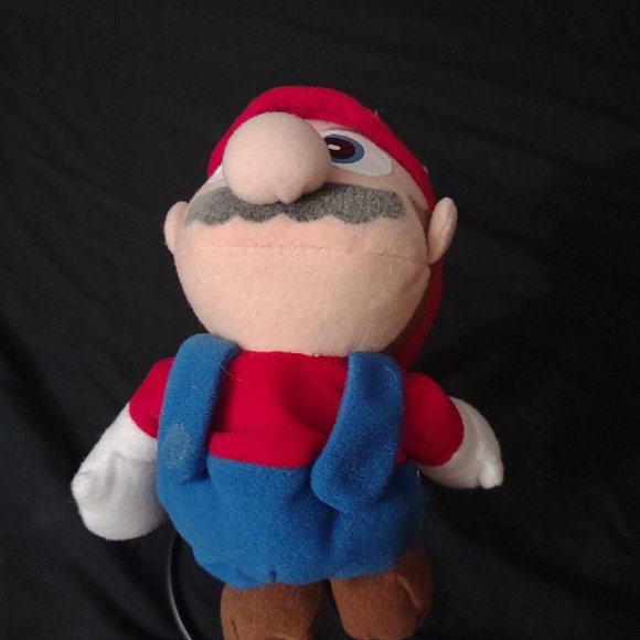 Mario 64 Wing Hat plush - Picture 6 of 6